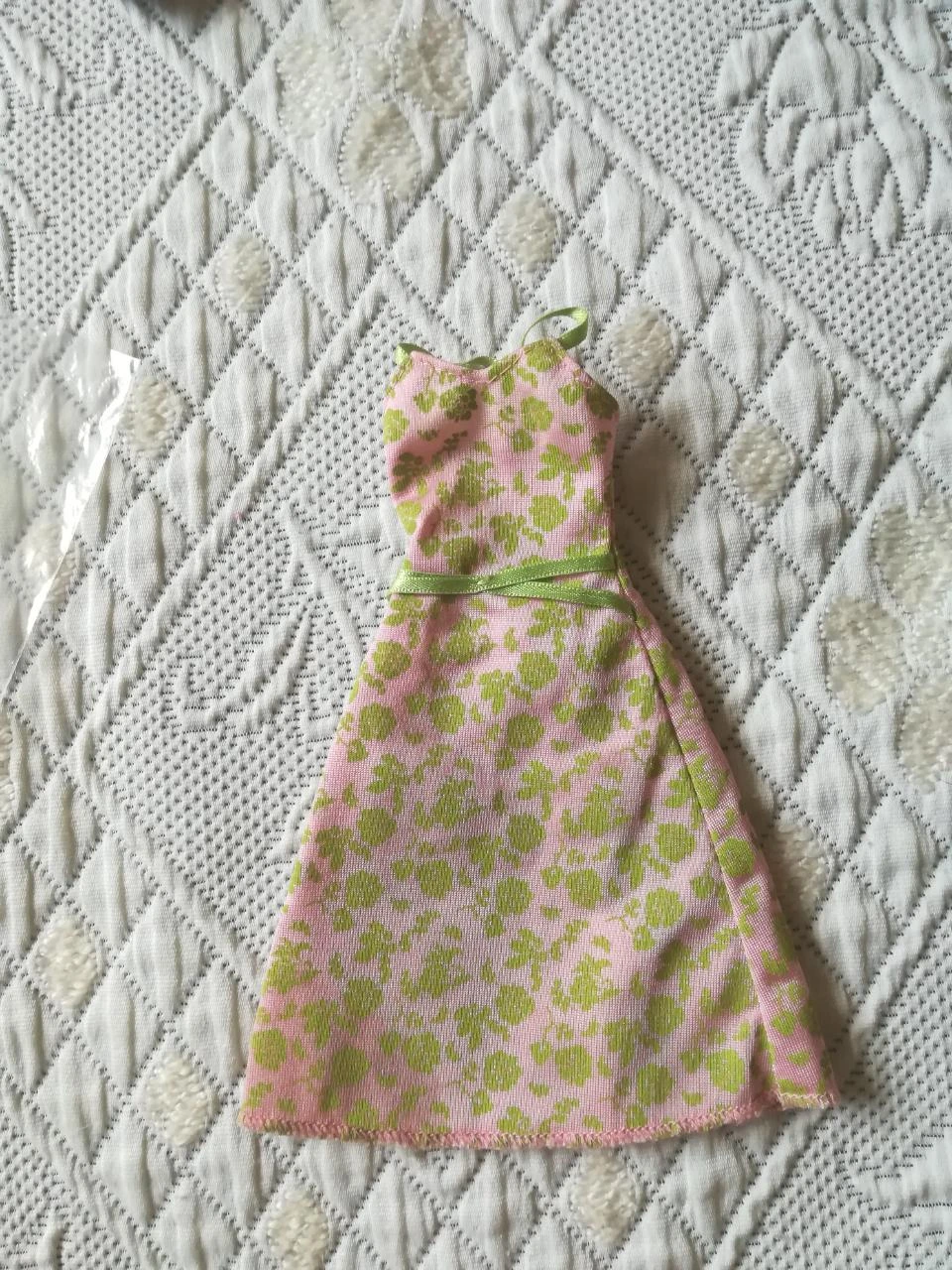 Vestido Boneca Barbie Chic (Ref. G8510) de 2004